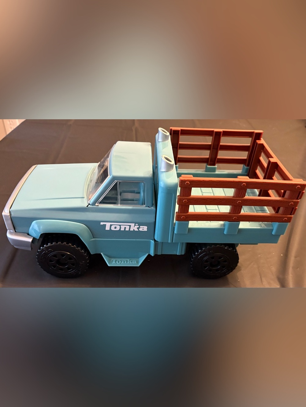 Lincoln Logs Cruisin Tonka -Light Blue Stake Bed Truck - Truck only - Picture 2 of 10